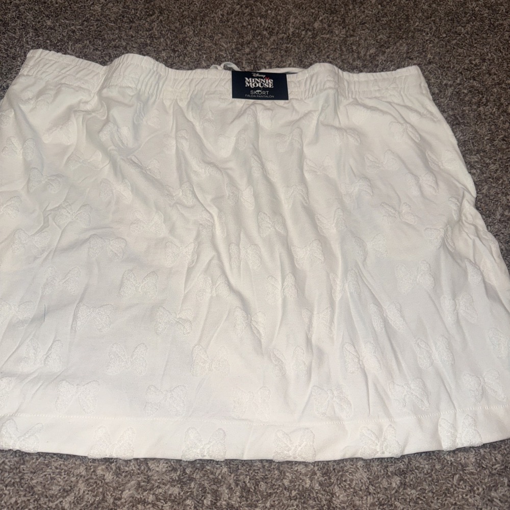 Disney Mickey Mouse Women's White Skort with Pockets New with Tags Size XL